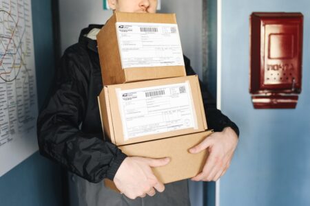 Waar moeten pakketten volgens de consument aan voldoen?