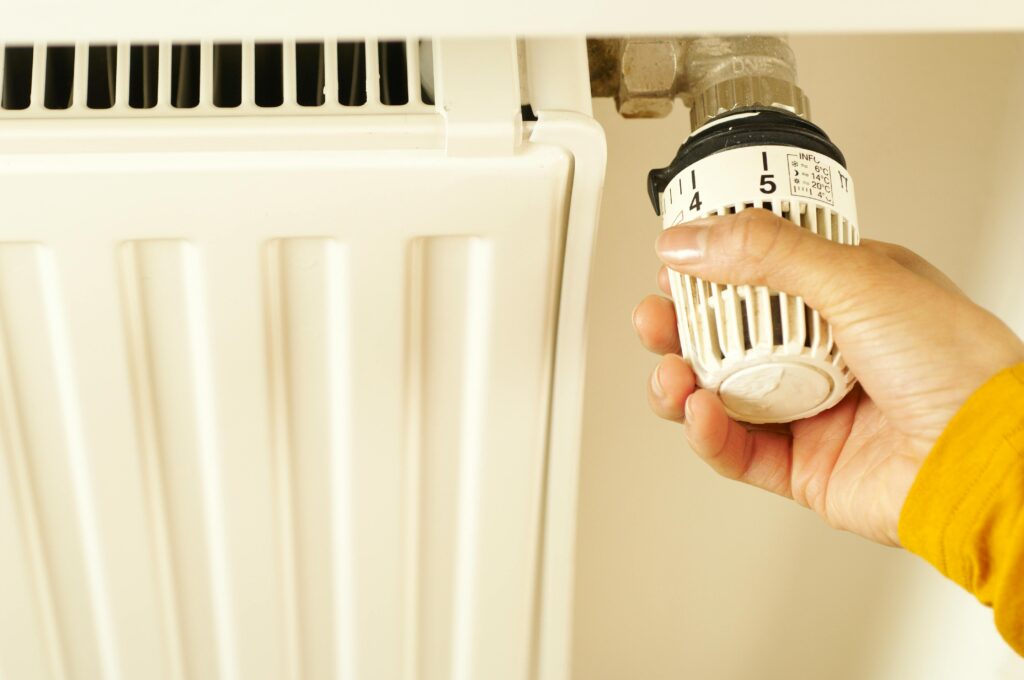 Radiator afdoppen: eenvoudig en veilig je verwarming aanpassen